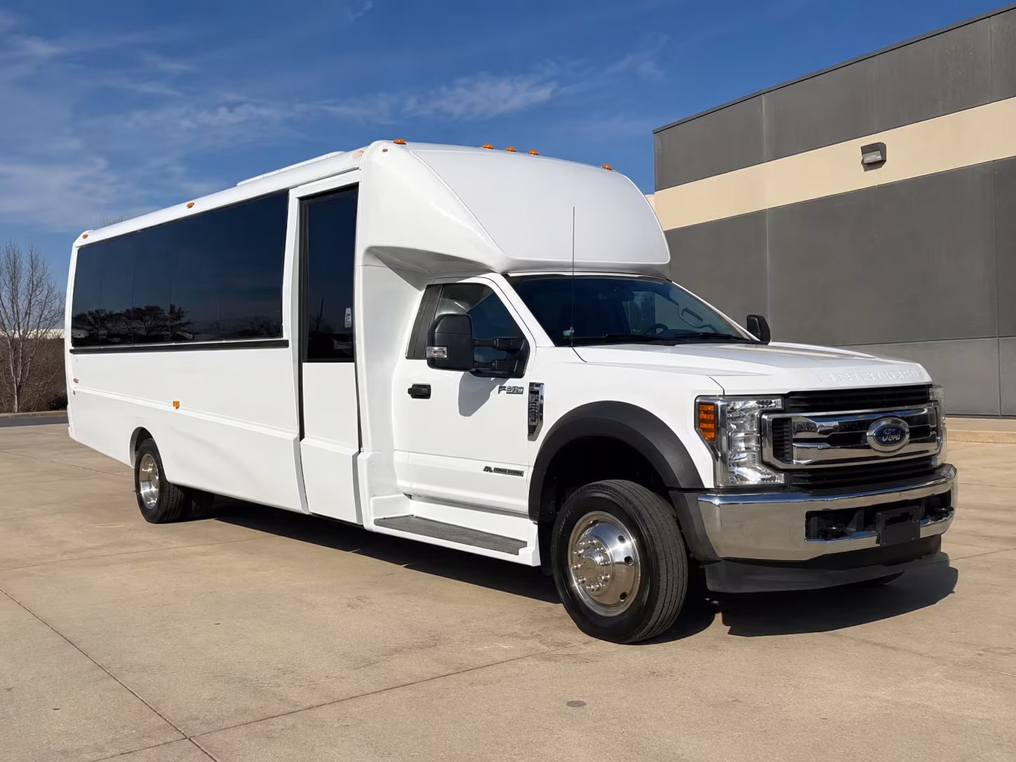 bus rentals for grand rapids brewery tours and pub crawls
