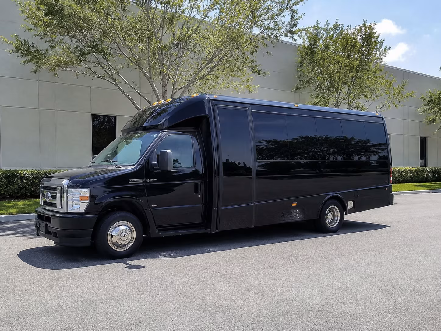 concert shuttle buses to frederik meijer gardens amphitheater shows