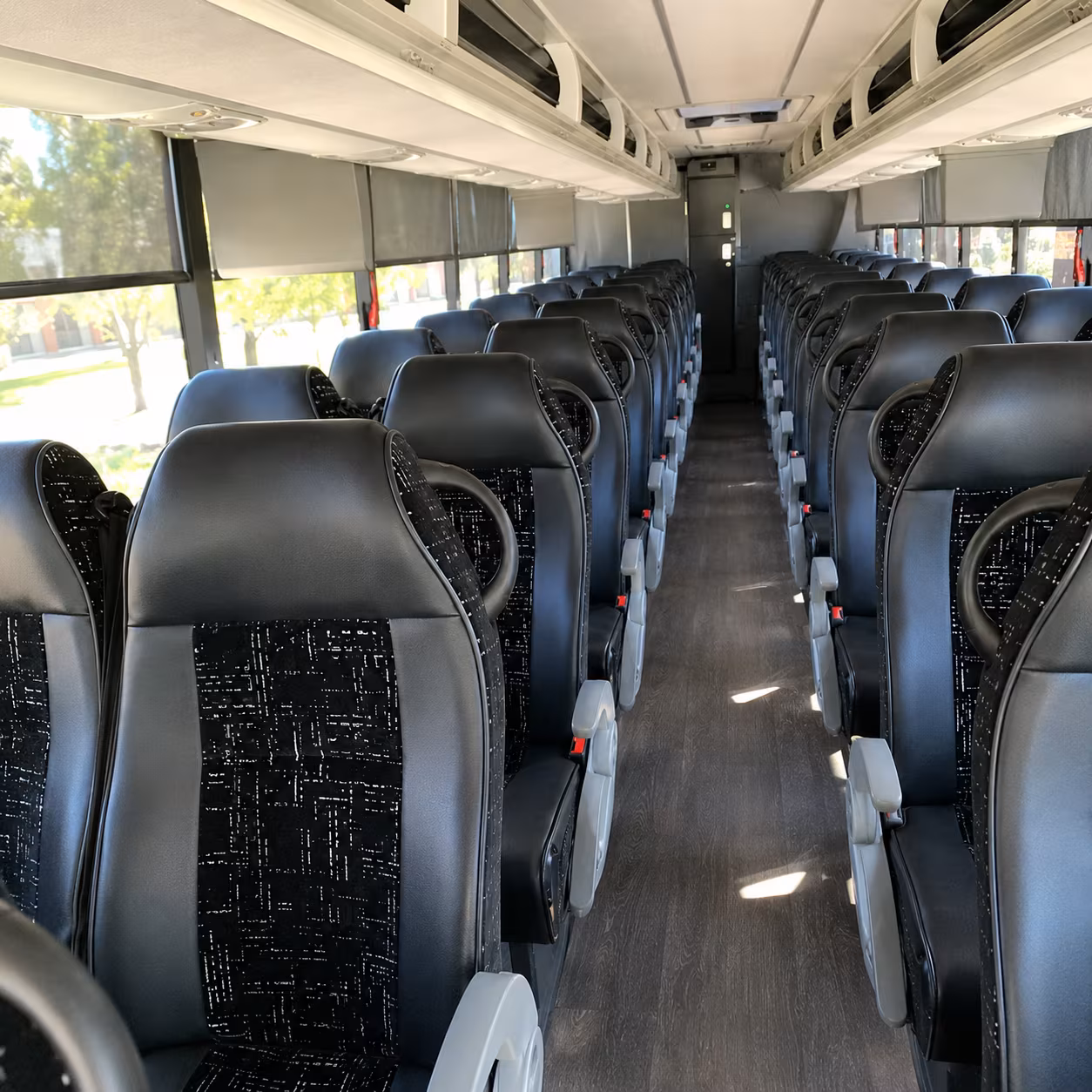 long distance charter buses for out of state sporting events from grand rapids