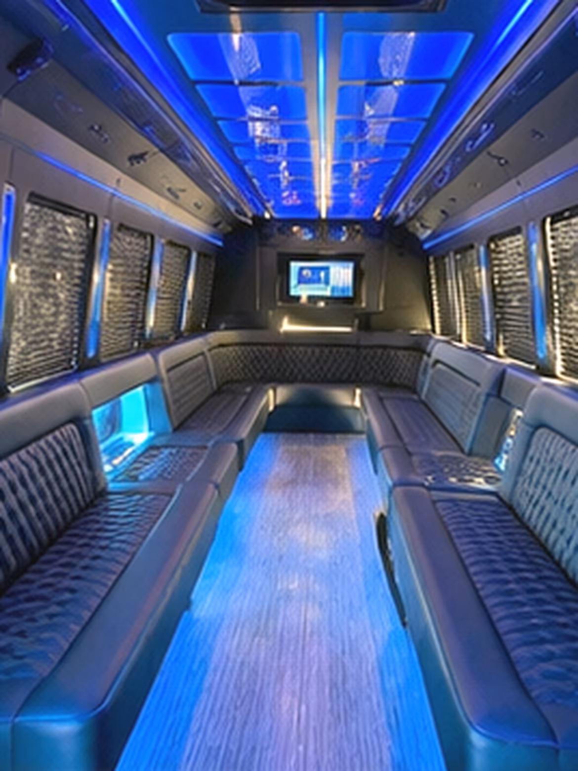 rent a party bus in grand rapids for prom night dinners and after parties